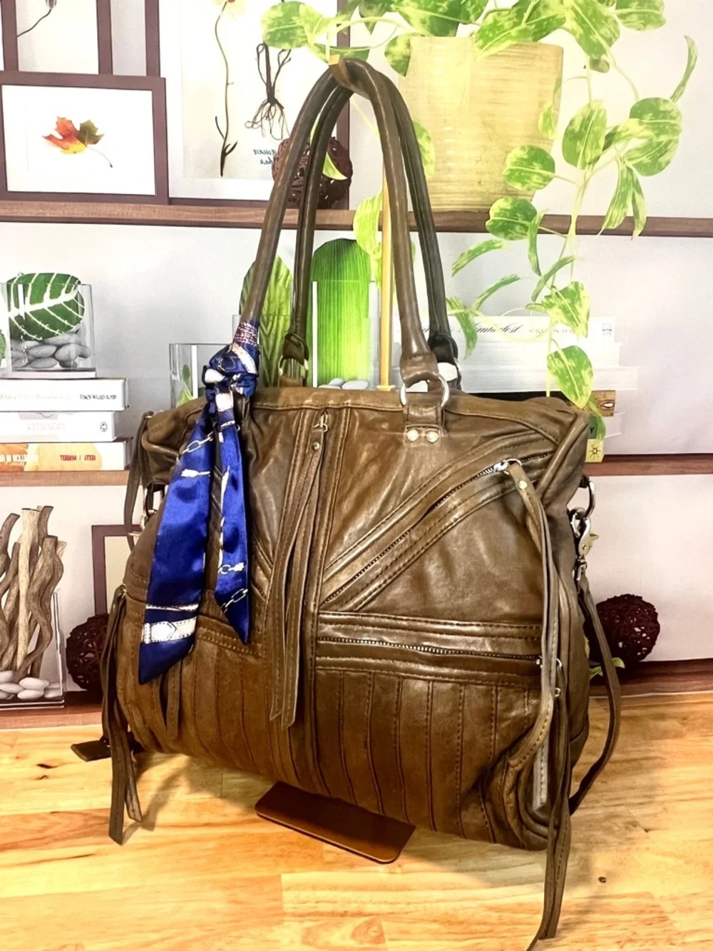 Vintage Y2K Junior Drake Bag Olive Brown Leather Pinup Ladies Lining Hobo - Picture 9 of 12